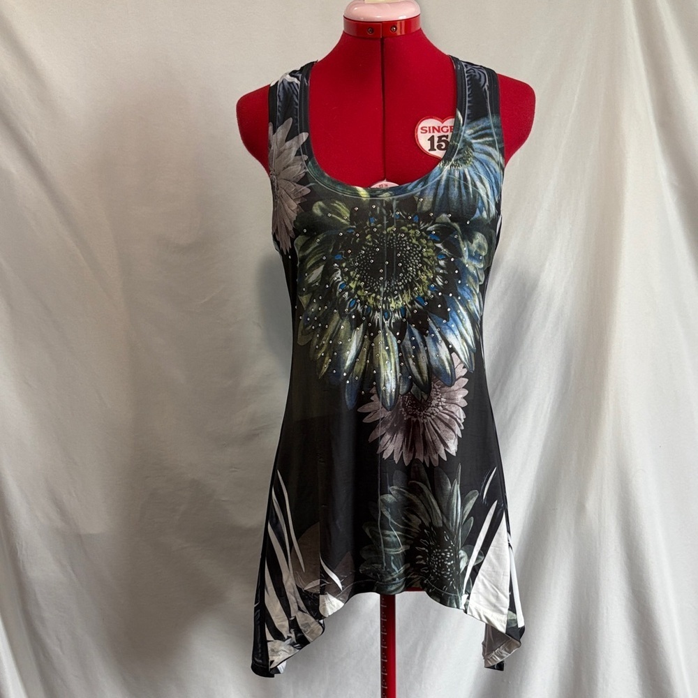 Single Black and Blue Floral Tank Top MM212